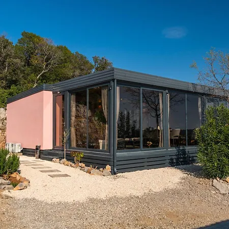 Camping Sea View Sannor By Vellaris, Luxury Mobile Mali Lošinj