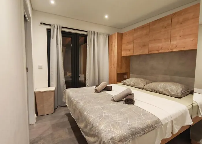 Campingplads Sea View Sannor By Vellaris, Luxury Mobile Mali Lošinj