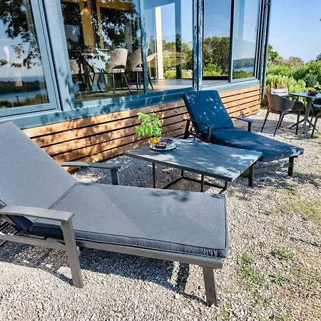 Luxury Mobile Oleander *