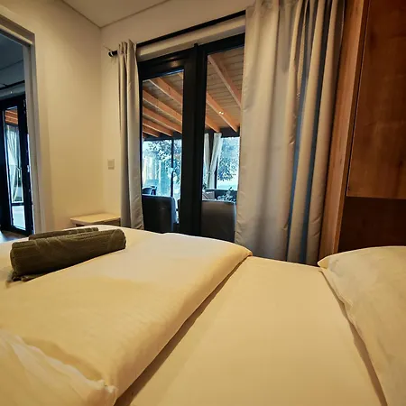 Camping Sea View Sannor By Vellaris, Luxury Mobile