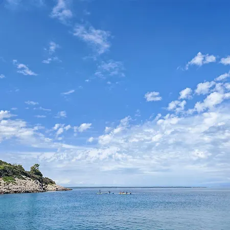 Sea View Sannor By Vellaris, Luxury Mobile Camping Mali Lošinj