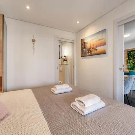 אתר קמפינג Sea View Sannor By Vellaris, Luxury Mobile
