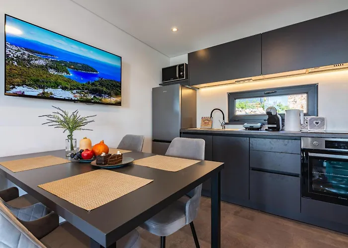 Sea View Sannor By Vellaris, Luxury Mobile Mali Lošinj