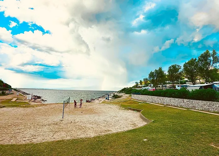Camping Sea View Sannor By Vellaris, Luxury Mobile Mali Lošinj