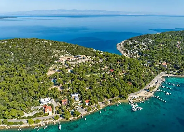 Camping Sea View Sannor By Vellaris, Luxury Mobile