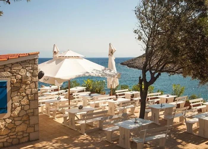 Sea View Sannor By Vellaris, Luxury Mobile Camping Mali Lošinj