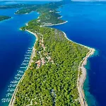 Sea View Sannor By Vellaris, Luxury Mobile Мали-Лошинь